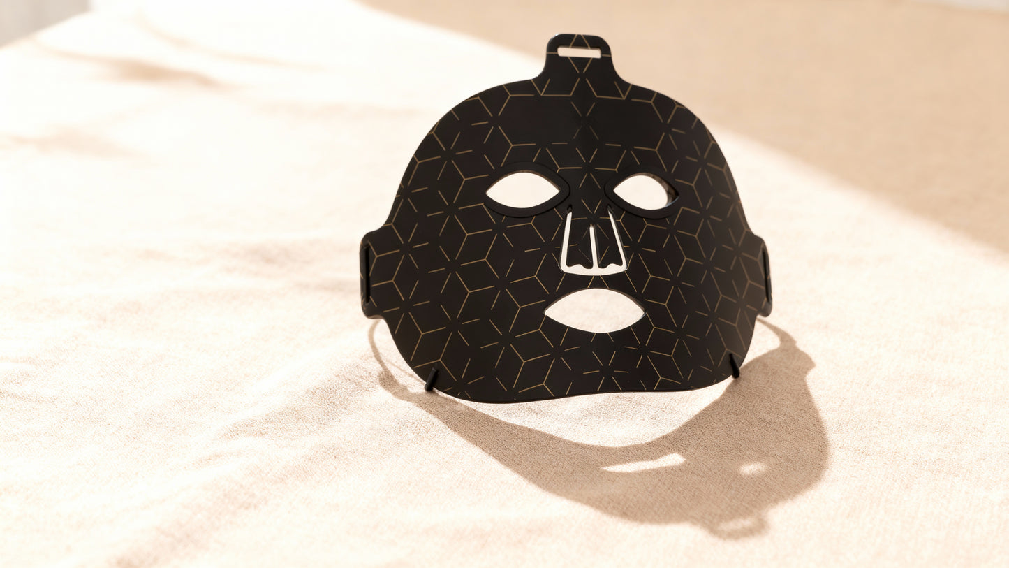 Led infrared rejuvenating mask